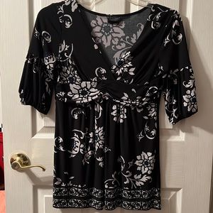 Fredericks of Hollywood large top